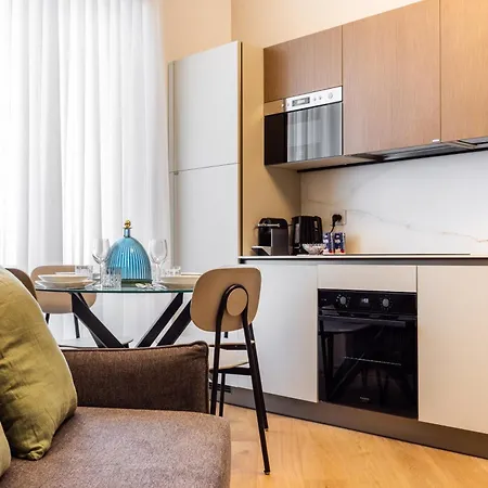 Appartement Dimora Montenapo *